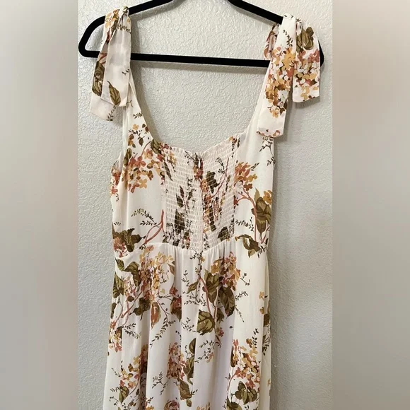 NWT Reformation Aden Dress Floral Print In NEUTRAL MOTIF Sz 8 - Picture 8 of 12